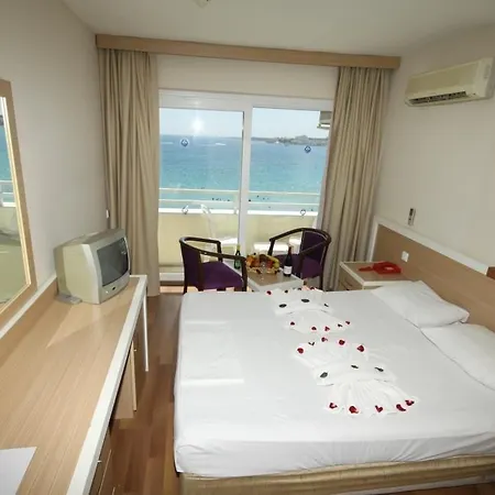 Tuntas Hotel Altinkum (Aydin)